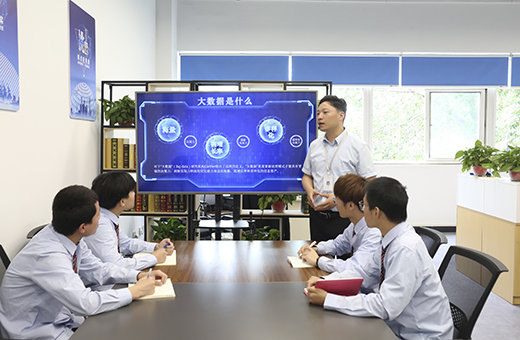 �������A��X�W(xu��)Ժ